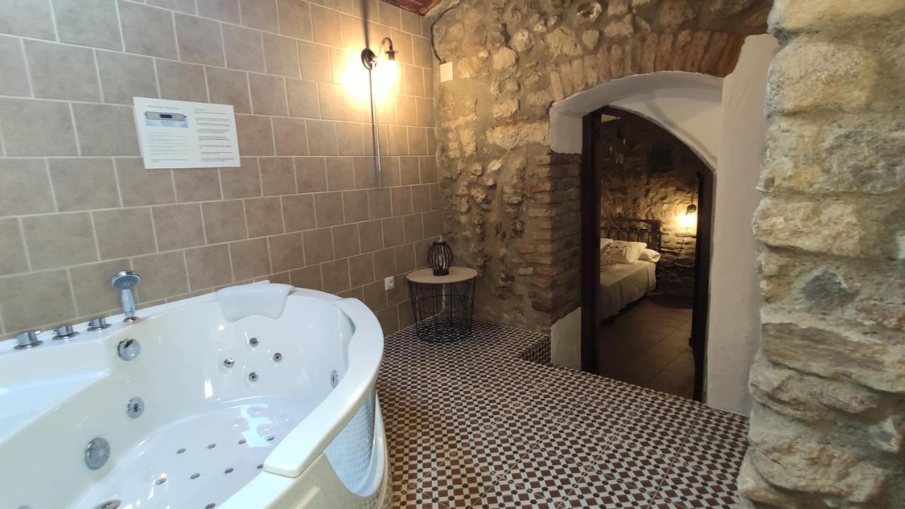 Apartamentos Rurales La Casa De Luis Santa Cruz de la Sierra Exteriör bild