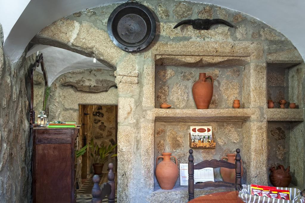 Apartamentos Rurales La Casa De Luis Santa Cruz de la Sierra Exteriör bild