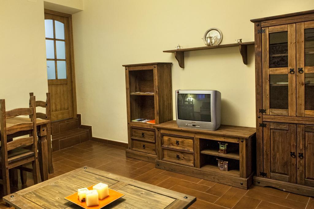 Apartamentos Rurales La Casa De Luis Santa Cruz de la Sierra Exteriör bild